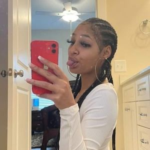 Meet your Posher, Robin